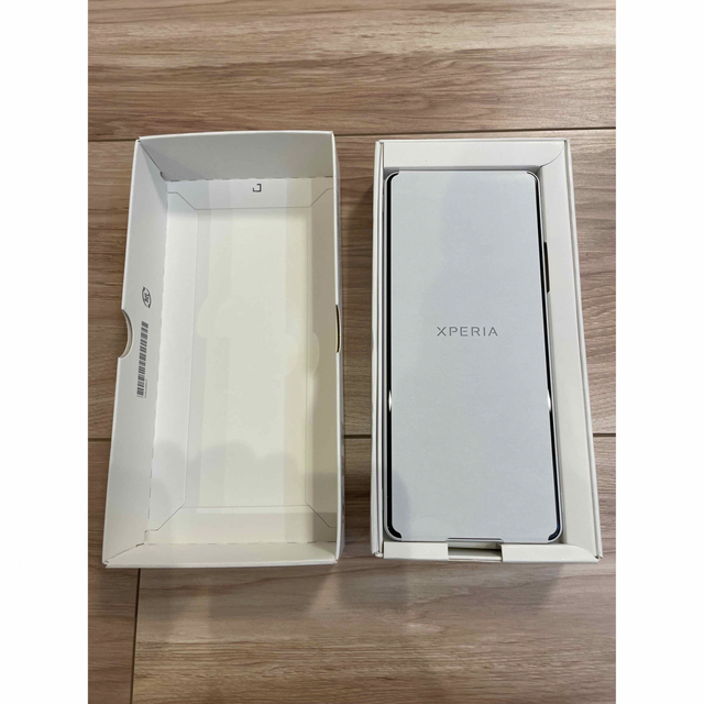 【新品未使用】SONY Xperia 10 IV A202SO ホワイト