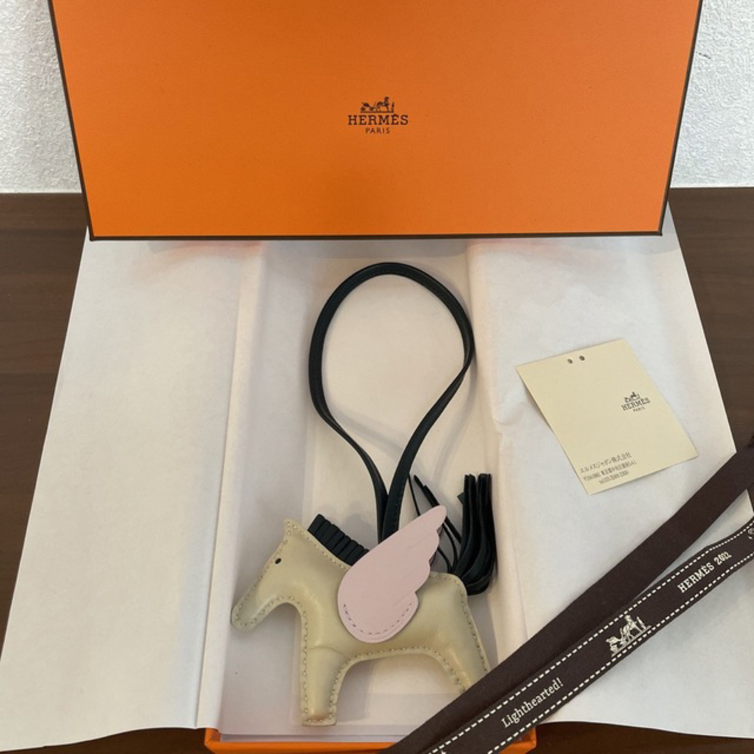 新品 エルメス ロデオ ペガサスチャーム pm | www.jarussi.com.br