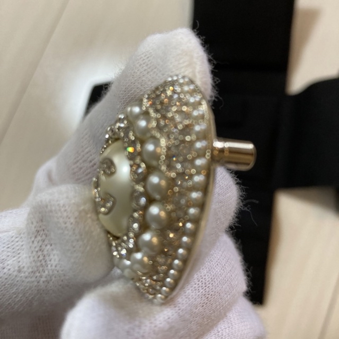 CHANEL ストラスパール ハートブローチ 新作 2022/23 CHANEL ストラスパール ハートブローチ 新作 2022/23
