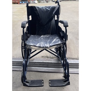 車椅子　　新品未使用　使いやすい便利　沖縄まだ離島発送しません