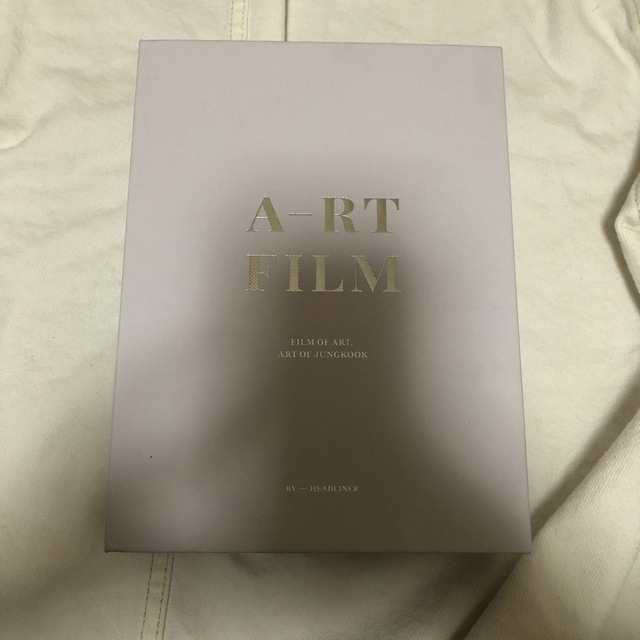 防弾少年団(BTS)(ボウダンショウネンダン)のBTS jungkook ジョングク 写真集 DVD エンタメ/ホビーのCD(K-POP/アジア)の商品写真