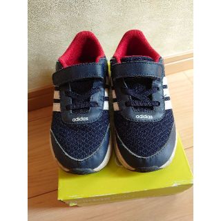 アディダス(adidas)のアディダス★16cm★紺スニーカー(スニーカー)