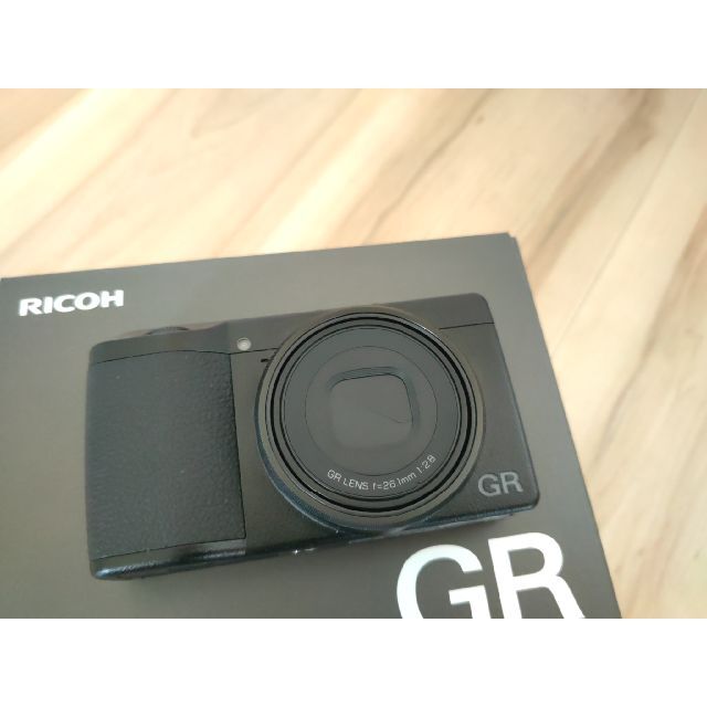 RICOH(リコー)のRICOH コンパクトデジタルカメラ GR IIIX　美品 スマホ/家電/カメラのカメラ(コンパクトデジタルカメラ)の商品写真