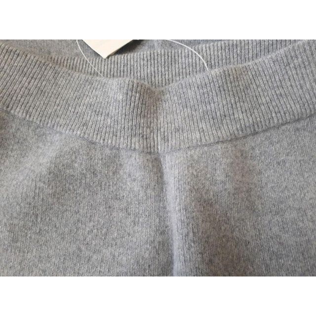 タグ付き未使用 FlareKnitPantsグレー34サイズ | jarussi.com.br