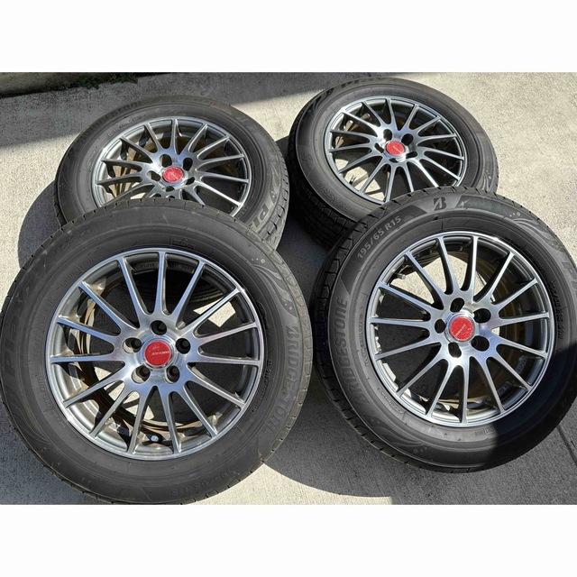 エコフォルム バリ山 195/65R15 プリウス 夏タイヤ 印象のデザイン