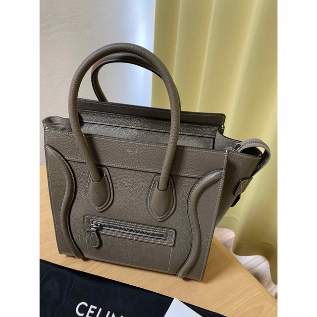 売り切れました！新品!セリーヌ　CELINE ラゲージセリーヌ