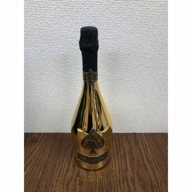 O-16 未開栓【アルマンド ブリニャック ゴールドボトル750mL】 O-16 未開栓【アルマンド ブリニャック ゴールドボトル750mL】