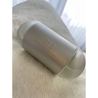 キャロライナヘレナ(CAROLINA HERRERA)のキャロライナヘレラ212 100ml(香水(女性用))