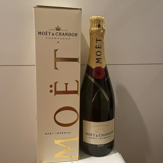 モエエシャンドン(MOËT & CHANDON)の箱付き新品モエシャンドン(シャンパン/スパークリングワイン)