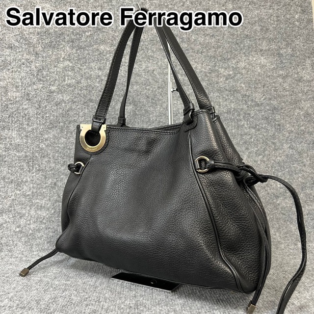 【極美品】Salvatore Ferragamo ハンドバッグ ガンチーニ