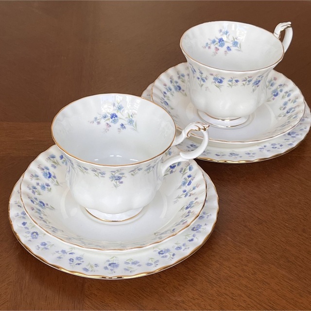 ROYAL ALBERT - 【美品】ロイヤルアルバート☆勿忘草・メモリーレーン