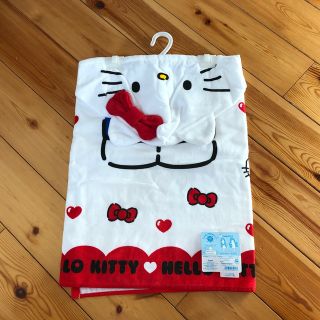 サンリオ(サンリオ)の新品タグ付き sanrio ハローキティ フード付きタオル ラップタオル(マリン/スイミング)