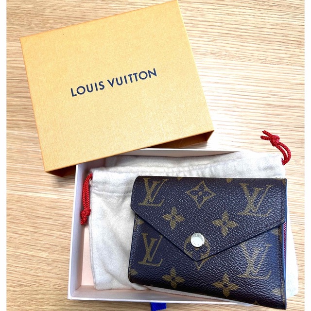 LOUIS VUITTON ポルトフォイユ・ヴィクトリーヌ-