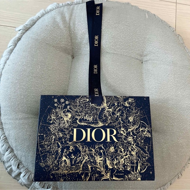 Christian Dior(クリスチャンディオール)のDior ショッパー　クリスマス限定 レディースのバッグ(ショップ袋)の商品写真