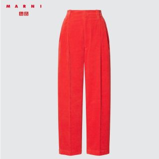 ユニクロ(UNIQLO)のUNIQLO マルニ ワイドパンツ 丈長め XL レッド(カジュアルパンツ)