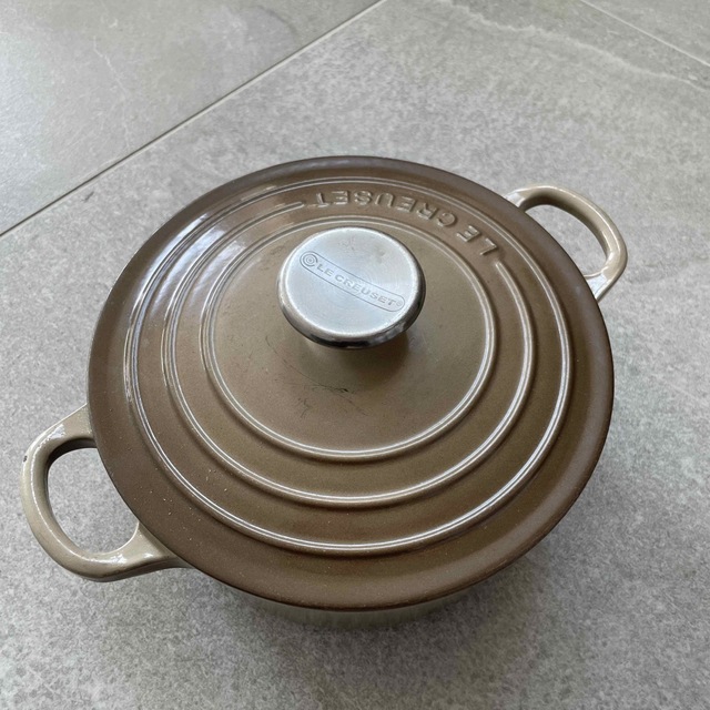 LE CREUSET(ルクルーゼ)のルクルーゼ　19センチ　鍋！ステンレス取って インテリア/住まい/日用品のキッチン/食器(鍋/フライパン)の商品写真