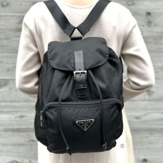 ◇プラダ 変換プラグ アダプタ PRADA◇ 100%本物である商品