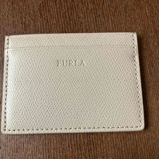 フルラ(Furla)のFURLA 定期入れ　カードケース(名刺入れ/定期入れ)