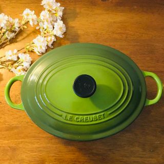 【人気】Le Creuset  片手鍋 ホーロー 16センチ アイボリー 希少色