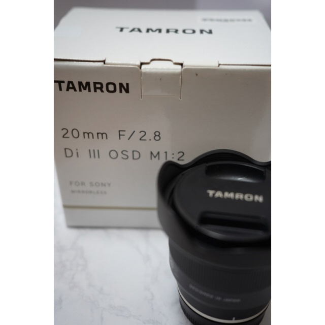 TAMRON(タムロン)のタムロン　20mm f2.8 Di I OSD M1:2 ソニーeマウント スマホ/家電/カメラのカメラ(レンズ(単焦点))の商品写真