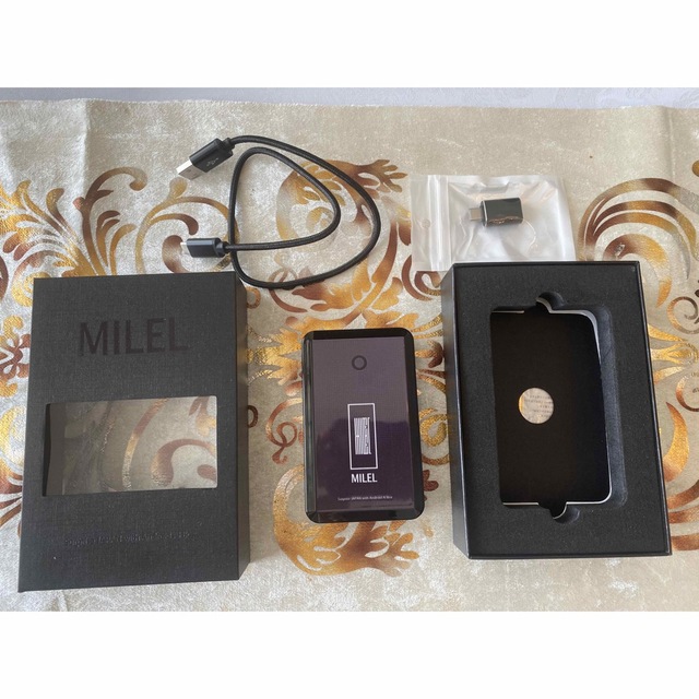 MILEL MB-101 AI BOX Carplay Android動作確認済