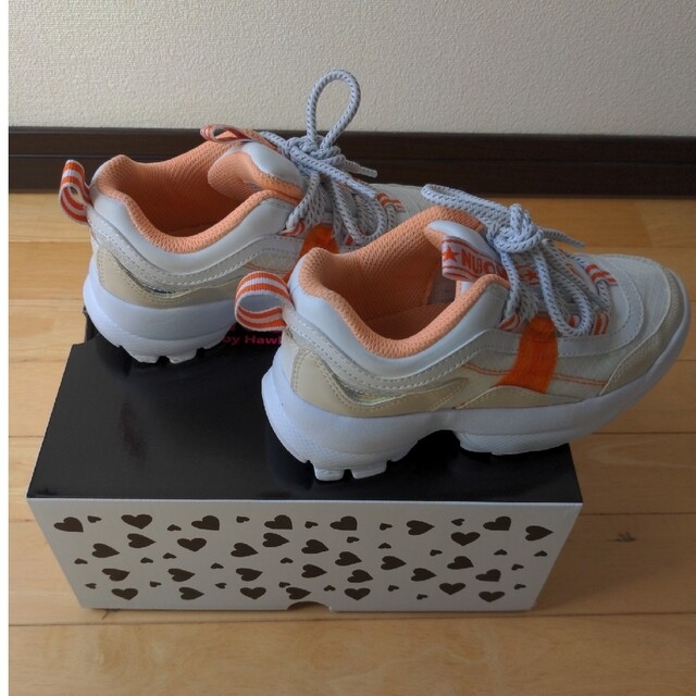 Nuovo - ☆【美品】NUOVO Girl 厚底スニーカー 20㌢☆の通販 by Nuovo - ☆【美品】NUOVO Girl 厚底スニーカー 20㌢☆の通販 by