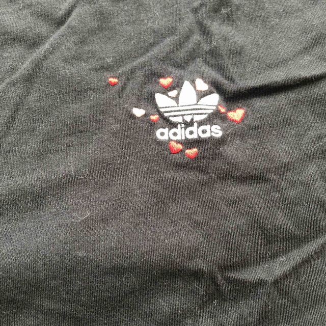 adidas(アディダス)のadidasTシャツ レディースのトップス(Tシャツ(半袖/袖なし))の商品写真
