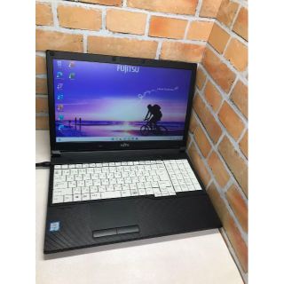 Y62★美品ビジネスPC 6世代 富士通A576/NX 新品SSD256GB