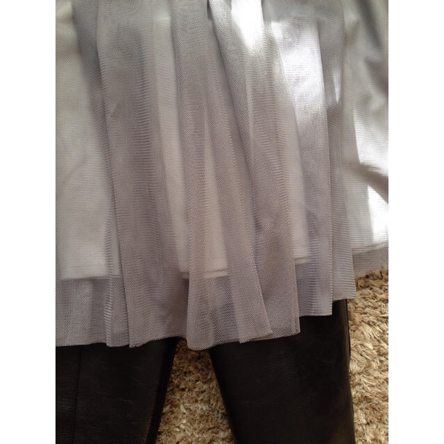 chambre de charme(シャンブルドゥシャーム)のグレー マキシ丈チュールスカート レディースのスカート(ひざ丈スカート)の商品写真
