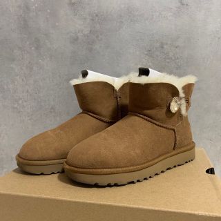 アグ(UGG)のUGG ムートンブーツ　ベージュ(ブーツ)