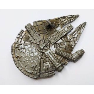 スターウォーズ ブローチ バッジ ミレニアムファルコン号 STARWARSの