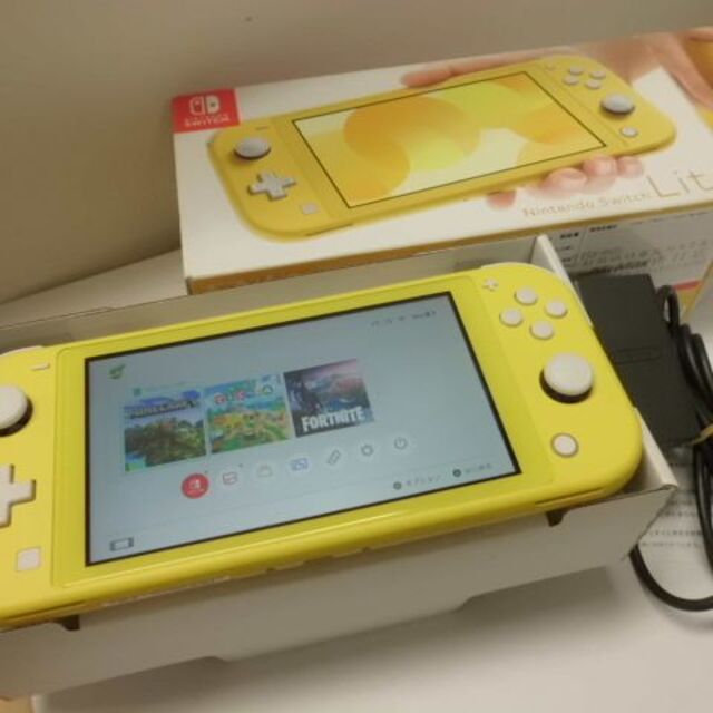 Nintendo Switch Lite イエロー 任天堂スイッチライト