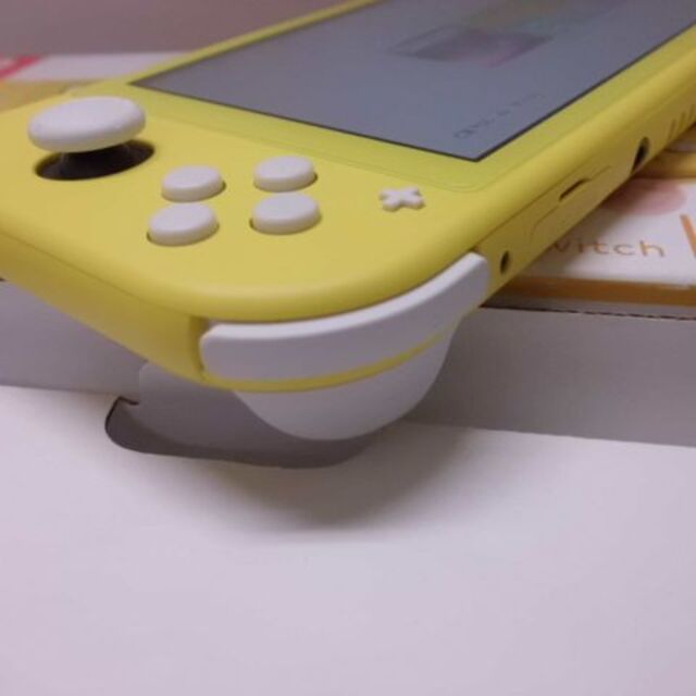 Nintendo Switch Lite Yellow 任天堂スイッチライト Nintendo Switch Lite Yellow 任天堂スイッチライト