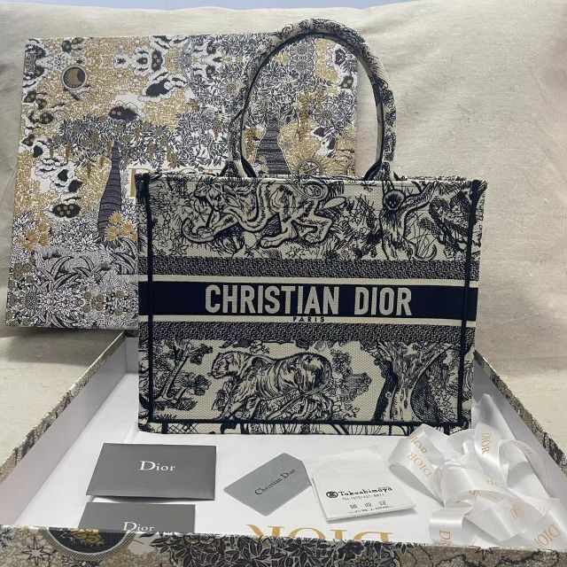 Christian Dior - ほぼ未使用 DIOR BOOK TOTE ミディアムバッグ