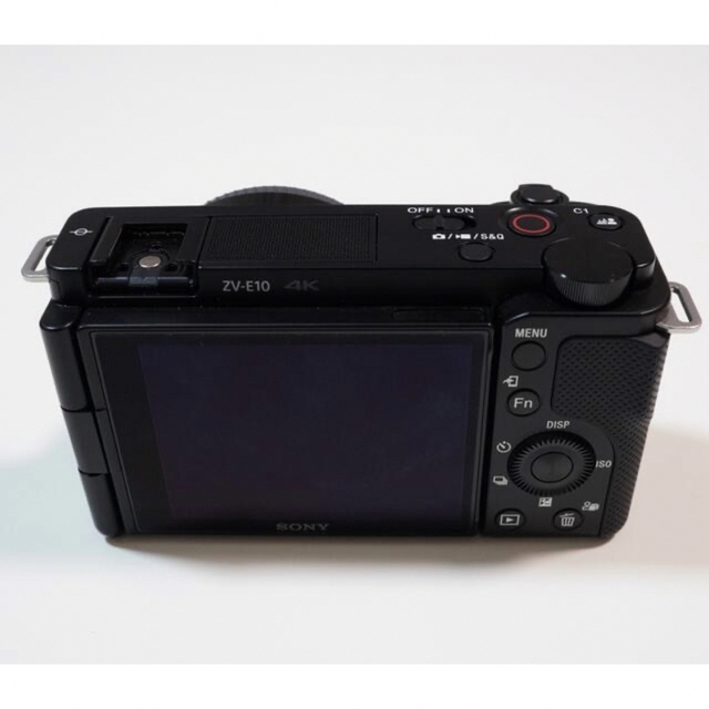 SONY ZV-E10 スマホ/家電/カメラのカメラ(ミラーレス一眼)の商品写真