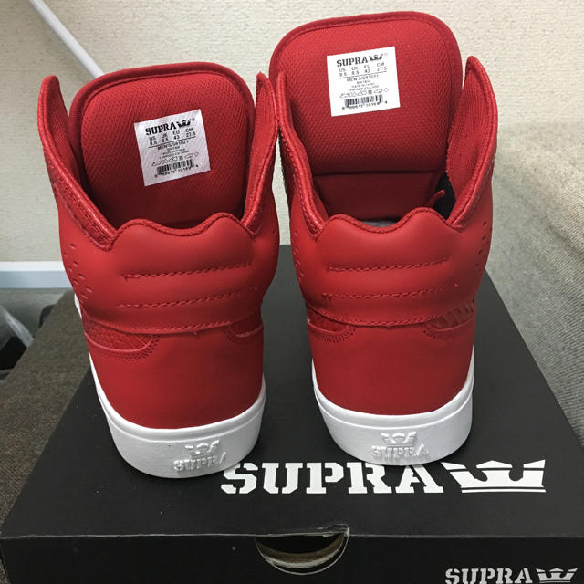 SUPRA(スープラ)の✨美品✨SUPRA ATOM Red 箱あり メンズの靴/シューズ(スニーカー)の商品写真