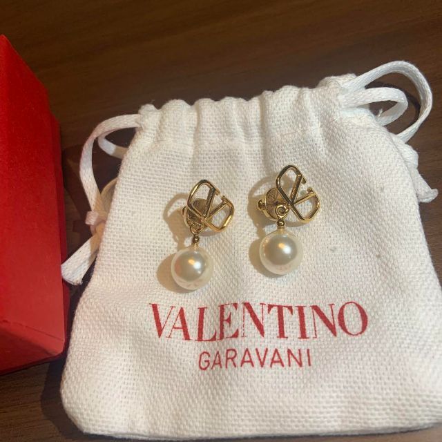 VALENTINO GARAVANI ピアス パール 【美品】 18760円 www