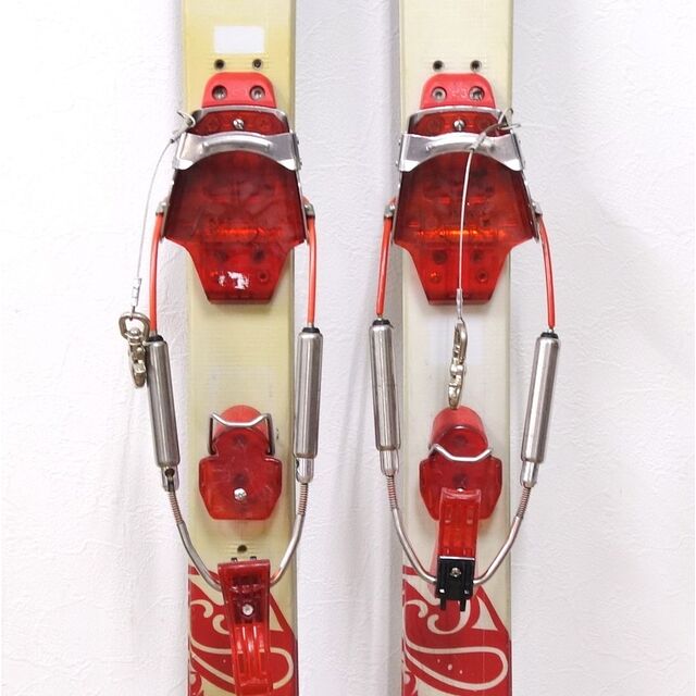 K2 - ケーツー K2 テレマーク スキー Schi Devil 160cm 77mm K2 - ケーツー K2 テレマーク スキー Schi Devil 160cm 77mm