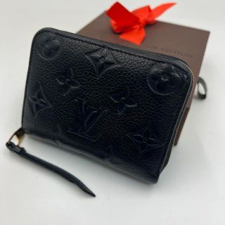 LOUIS VUITTON - ルイヴィトン クリスマス限定ジッピーウォレット