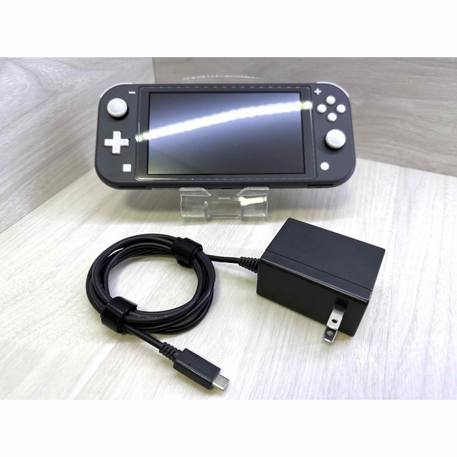 Nintendo Switch LITE 本体、純正電源アダプタエンタメ/ホビー