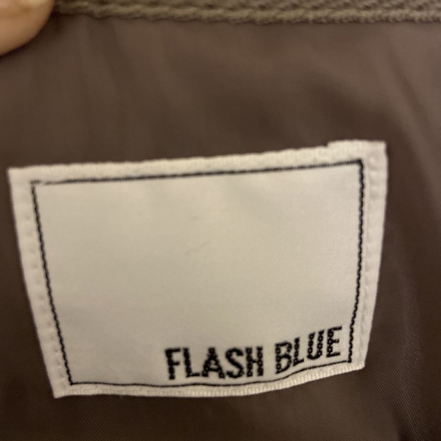 しまむら(シマムラ)のFLASH BLUE 近藤千尋　アウター レディースのジャケット/アウター(ダウンジャケット)の商品写真