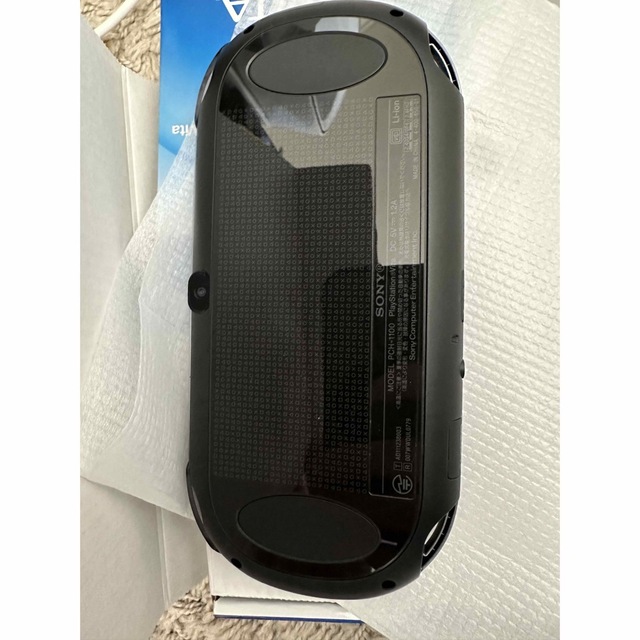 【動作品】PlayStation Vita ブラックPCH-1000 本体 2