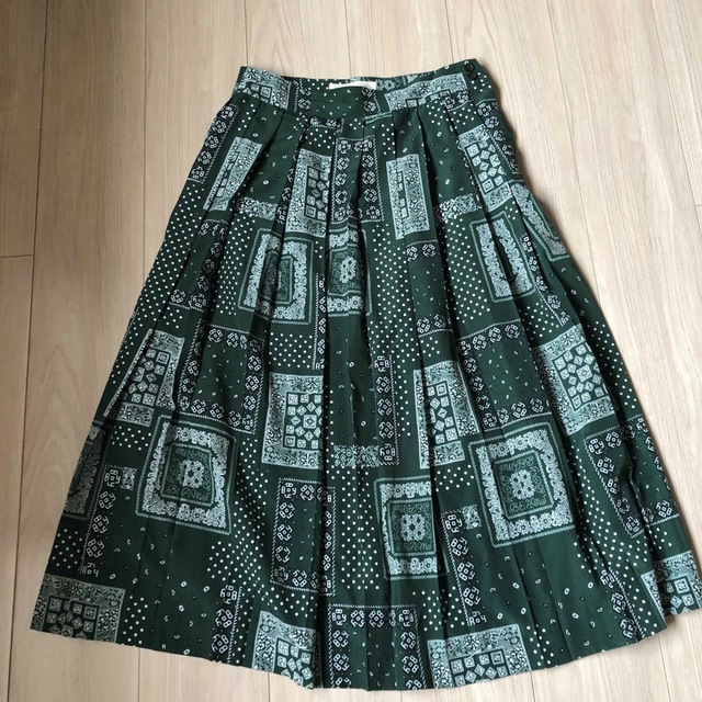 美品! <BEAMS BOY>BOYバンダナ プリーツスカート