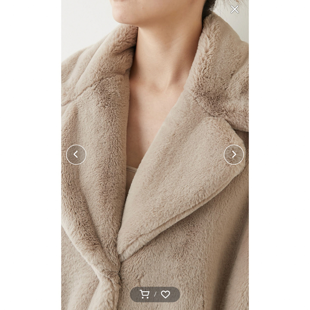 GALLARDA GALANTE(ガリャルダガランテ)のガリャルダガランテ  大人気　エコファーコート　ベージュ　2021モデル　美品 レディースのジャケット/アウター(ロングコート)の商品写真