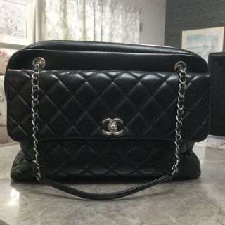 CHANEL 美品　希少　クラシック　トートバッグ　マトラッセ チェーン