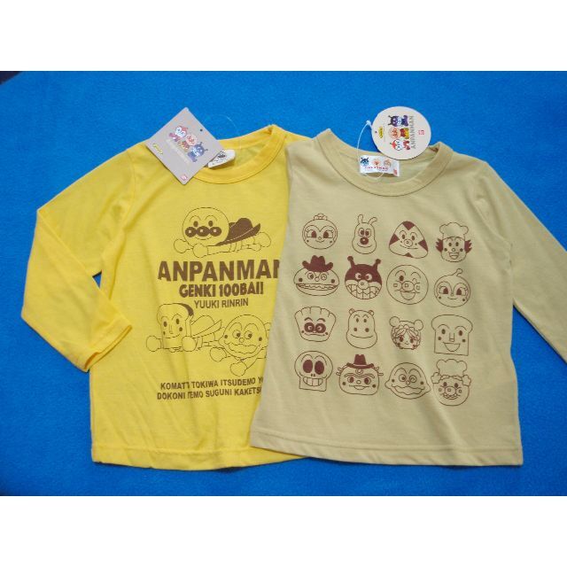 アンパンマン(アンパンマン)の新品　90cm　アンパンマン　男の子長袖Tシャツ2枚組　イエロー キッズ/ベビー/マタニティのキッズ服男の子用(90cm~)(Tシャツ/カットソー)の商品写真