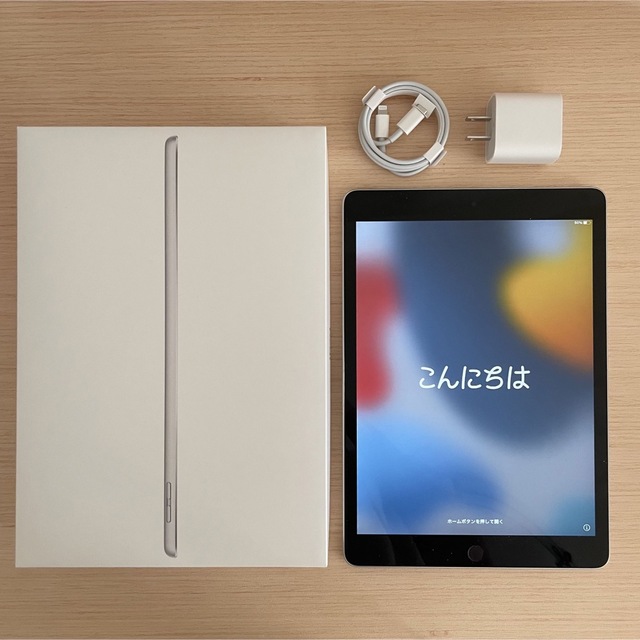 Apple iPad 第9世代 WiFiモデル シルバー-