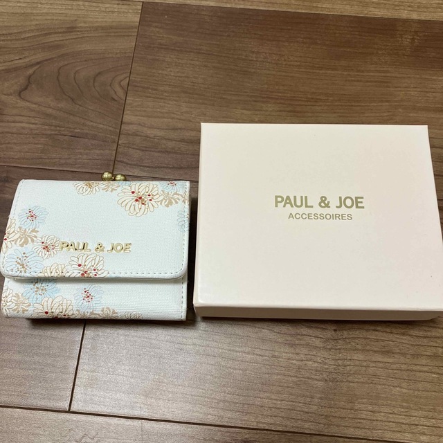 PAUL & JOE(ポールアンドジョー)のPAUL&JOE 三つ折り財布　がま口 レディースのファッション小物(財布)の商品写真