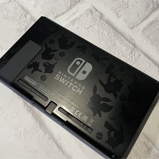 ニンテンドースイッチ(Nintendo Switch)のピカブイ　Switch ディスプレイ(家庭用ゲーム機本体)