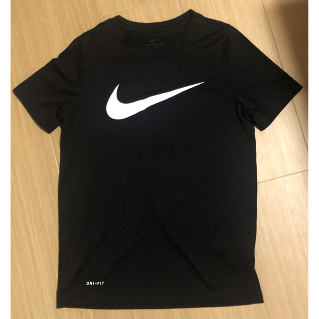 NIKE(ナイキ)の専用ページ キッズ/ベビー/マタニティのキッズ服女の子用(90cm~)(Tシャツ/カットソー)の商品写真